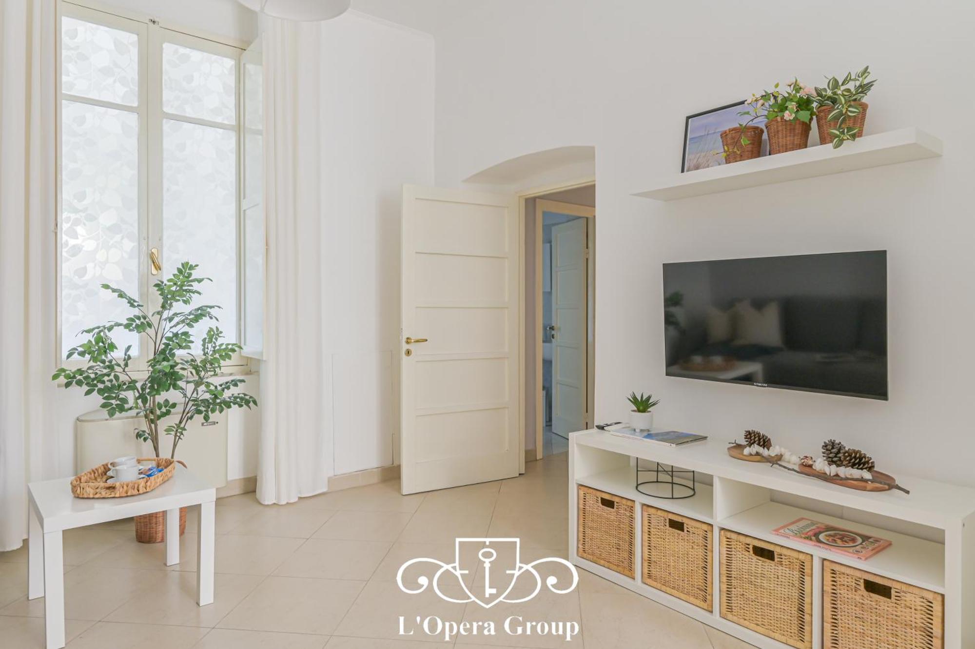 Mare E Teatro Apartment - L'Opera Group ลาสเปเซีย ภายนอก รูปภาพ